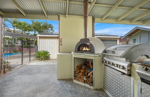 Rainbow Beach House | 12 Tingira Close Rainbow Beach