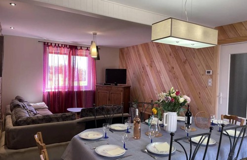 Pierrefitte-sur-Loire House | 120 m² House ∙ 4 bedrooms ∙ 9 guests