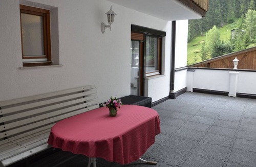 Kappl Apartment | 120 m² Apartment ∙ 3 bedrooms ∙ 8 guests
