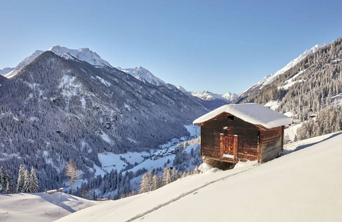 Kappl Apartment | 120 m² Apartment ∙ 4 bedrooms ∙ 11 guests