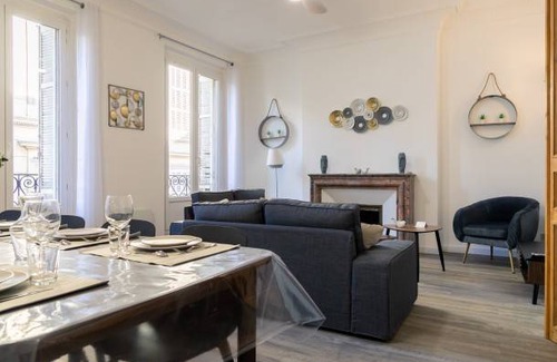 Prefecture Apartment | 120 m² Apartment ∙ 4 bedrooms ∙ 7 guests