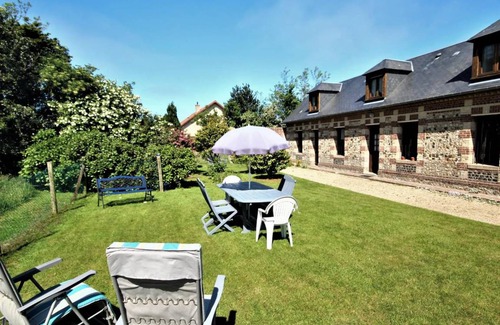 Octeville-sur-Mer House | 120 m² House ∙ 4 bedrooms ∙ 8 guests