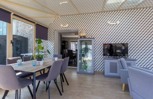 Creances House | 120 m² House ∙ 1 bedroom ∙ 8 guests