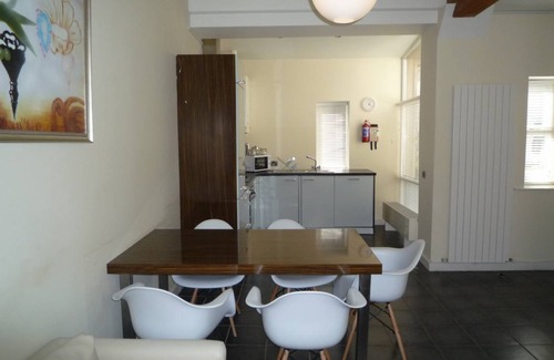 Castlemartyr House | 120 m² House ∙ 2 bedrooms ∙ 4 guests