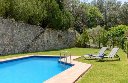 Vryses Villa | 120 m² Villa ∙ 3 bedrooms ∙ 6 guests
