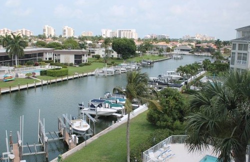 Marco Island Condo | 128 m² Condo ∙ 3 bedrooms ∙ 6 guests