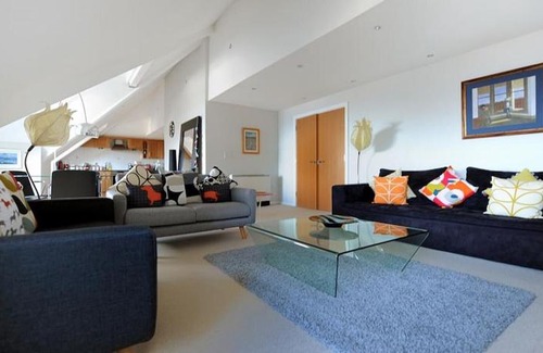 Lyme Regis House | 13 Buckfields