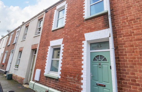 Exeter Cottage | 13 OXFORD STREET, pet friendly, character holiday cottage in Exeter