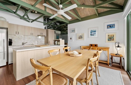 Point Lookout Apartment | 13 Pt Lookout Beach Resort by Discover Stradbroke