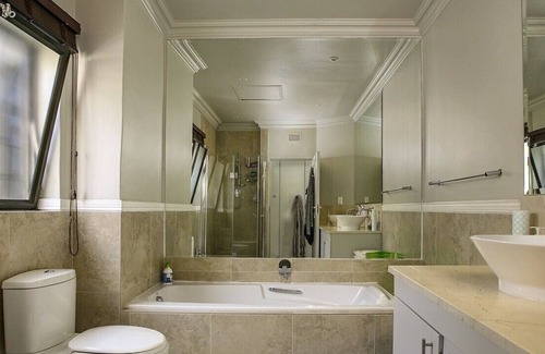 Sandown House | 13 Sandown Valley, Sandton