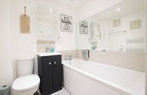 Bristol Apartment | 130 m² Apartment ∙ 2 bedrooms ∙ 6 guests