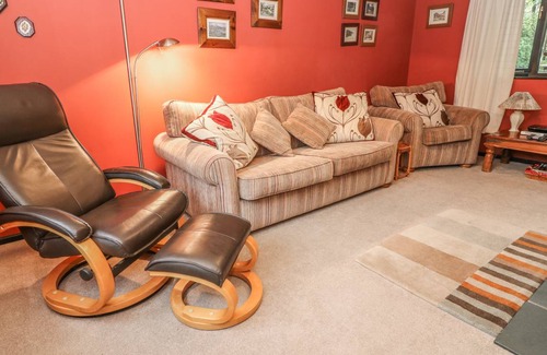 Coniston Cottage | 130 m² Cottage ∙ 3 bedrooms ∙ 5 guests