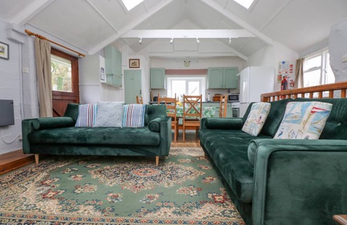 Helford Passage Cottage | 130 m² Cottage ∙ 3 bedrooms ∙ 6 guests