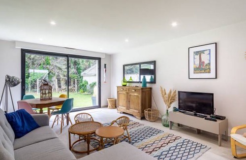 Sables-d'Or-les-Pins House | 130 m² House ∙ 4 bedrooms ∙ 6 guests