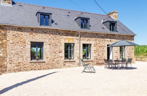 Pledeliac House | 132 m² House ∙ 2 bedrooms ∙ 4 guests