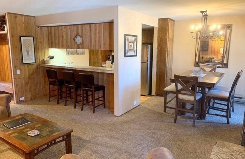 Mammoth Lakes Condo | 135 Standard by RedAwning