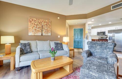 North Mountain Apartment | 14 Mi to Dtwn Phoenix Condo with Balcony and Spa!