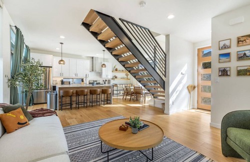 North Beacon Hill Villa | 140 - Central Oasis: Roof Terrace