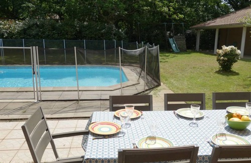 Le Teich House | 140 m² House ∙ 4 bedrooms ∙ 10 guests