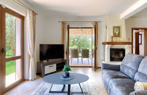 Vosteni House | 140 m² House ∙ 4 bedrooms ∙ 8 guests