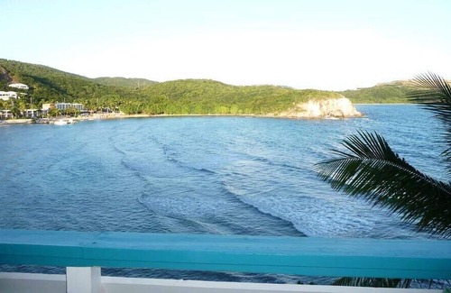 Bolongo Bay Condo | 1440 Watergate Villas