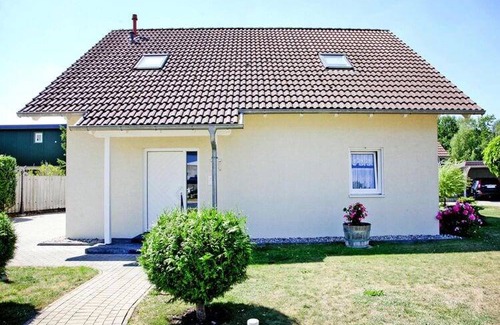 Mirowdorf House | 145 m² House ∙ 4 bedrooms ∙ 10 guests
