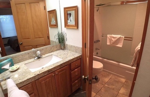 Mammoth Lakes Condo | 146 Standard by RedAwning