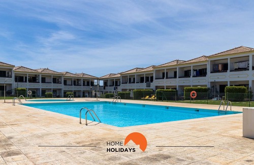 Albufeira Ski Chalet | #146 Summer House A6 by Home Holidays