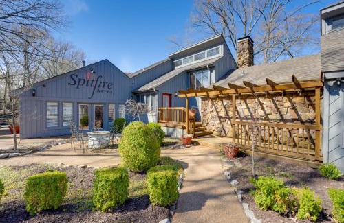 Southaven House | 15 Mi to University of Memphis Getaway with Games