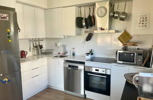 Montgat Apartment | 15 min to Barcelona, beautiful flat with pool and beach by foot