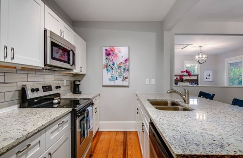 Marble Falls House | 15% Off October! Marble Falls Suite In Downtown MF