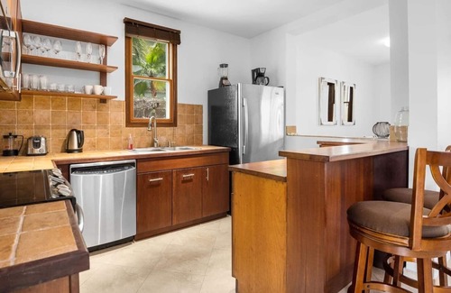 Leeward Settlement House | 15% Off Sept - Pool,Views,Walk to the Beach (#2,3,4)