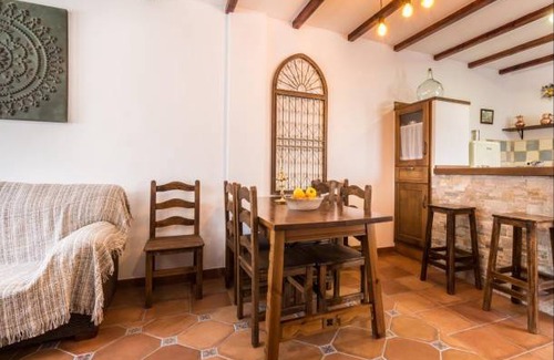 Niguelas House | 150 m² House ∙ 3 bedrooms ∙ 6 guests