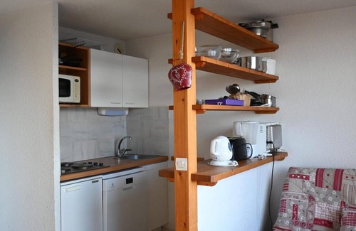 Vallandry Apartment | 150m from ski slopes, 1st floor, tv, ski locker, 52m², Peisey-Vallandry