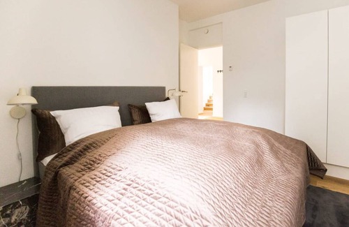 Copenhagen City Centre Apartment | 151 m² Apartment ∙ 2 bedrooms ∙ 6 guests