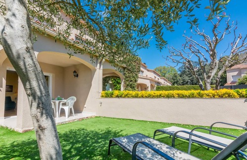 Santa Susanna House | 151 m² House ∙ 4 bedrooms ∙ 8 guests