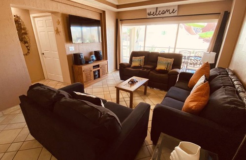 Sandy Beach Condo | 152 m² Condo ∙ 2 bedrooms ∙ 6 guests