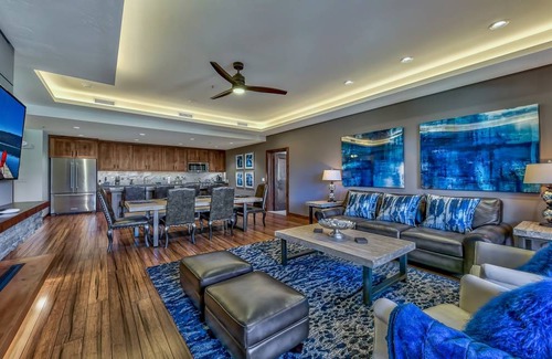 Lakeside Park Condo | 155 m² Condo ∙ 3 bedrooms ∙ 8 guests