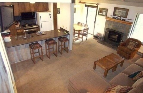 Mammoth Lakes Condo | 156 Standard by RedAwning