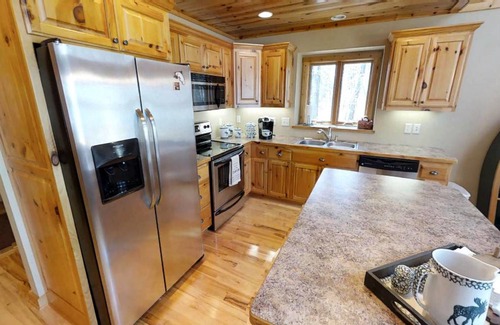 Litchfield Cabin | 158 m² Cabin ∙ 3 bedrooms ∙ 6 guests