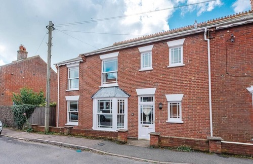 Aldeburgh House | 16 Hartington Road, Aldeburgh