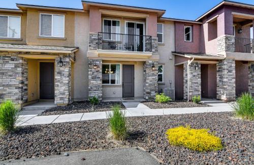 Carson City House | 16 Mi to Lake Tahoe Carson City Townhome