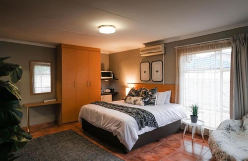 Secunda House | 16 Vaalrivier