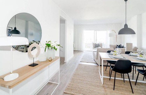 Nueva Andalucia Apartment | 160 m² Apartment ∙ 3 bedrooms ∙ 5 guests