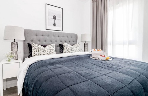 Nueva Andalucia Apartment | 160 m² Apartment ∙ 3 bedrooms ∙ 5 guests