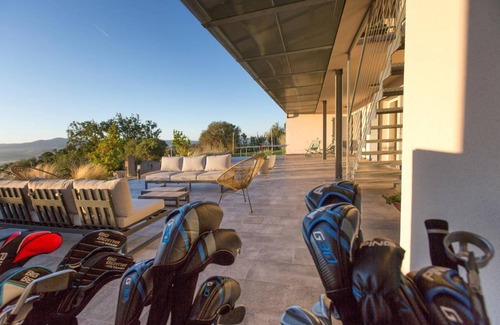 Campagnatico Villa | 160 m² Villa ∙ 3 bedrooms ∙ 6 guests