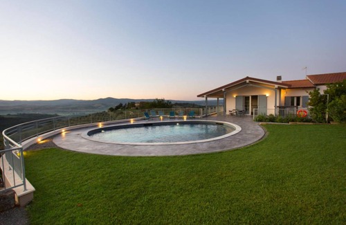 Campagnatico Villa | 160 m² Villa ∙ 3 bedrooms ∙ 6 guests