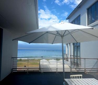 Big Bay Apartment | 163 Eden on the Bay