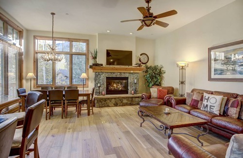 Edwards House | 167 m² House ∙ 3 bedrooms ∙ 6 guests