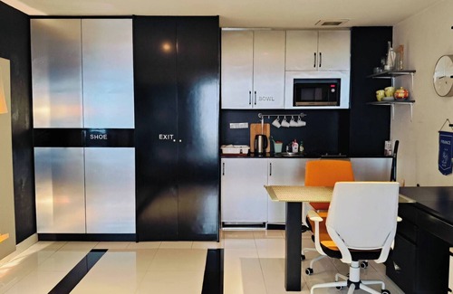 Ratchaprasong Apartment | 168 Rajdamri Apartment near Central World